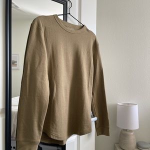 Small American Eagle soft long sleeve sweater